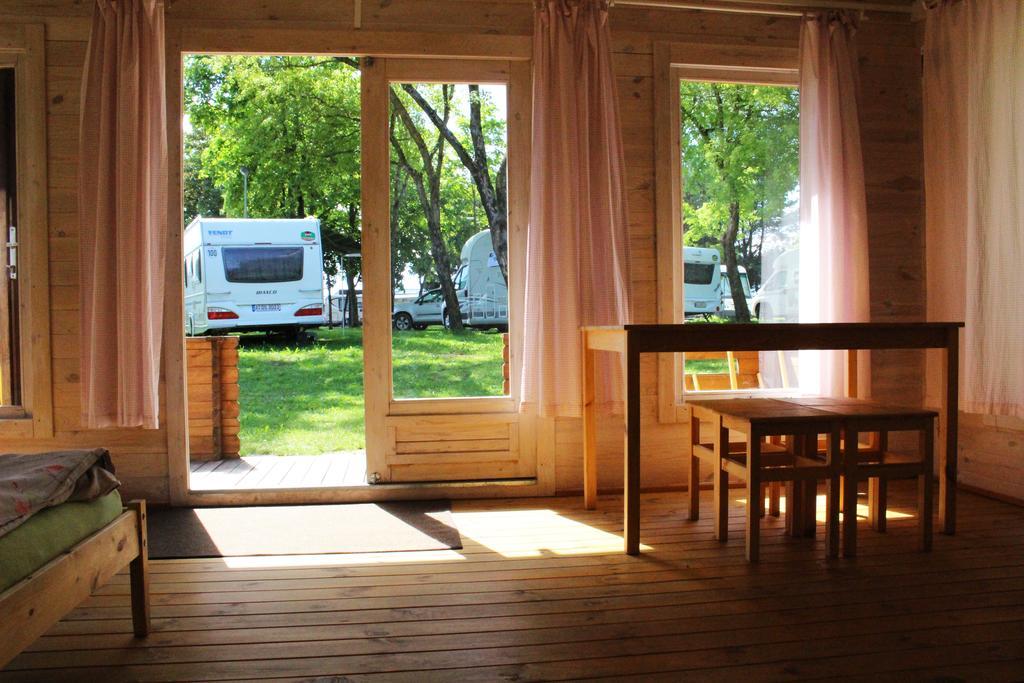 Kaunas Camp Inn Exterior foto
